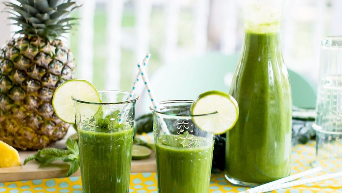 Kale, Spinach and Pineapple Smoothie IslamicFinder